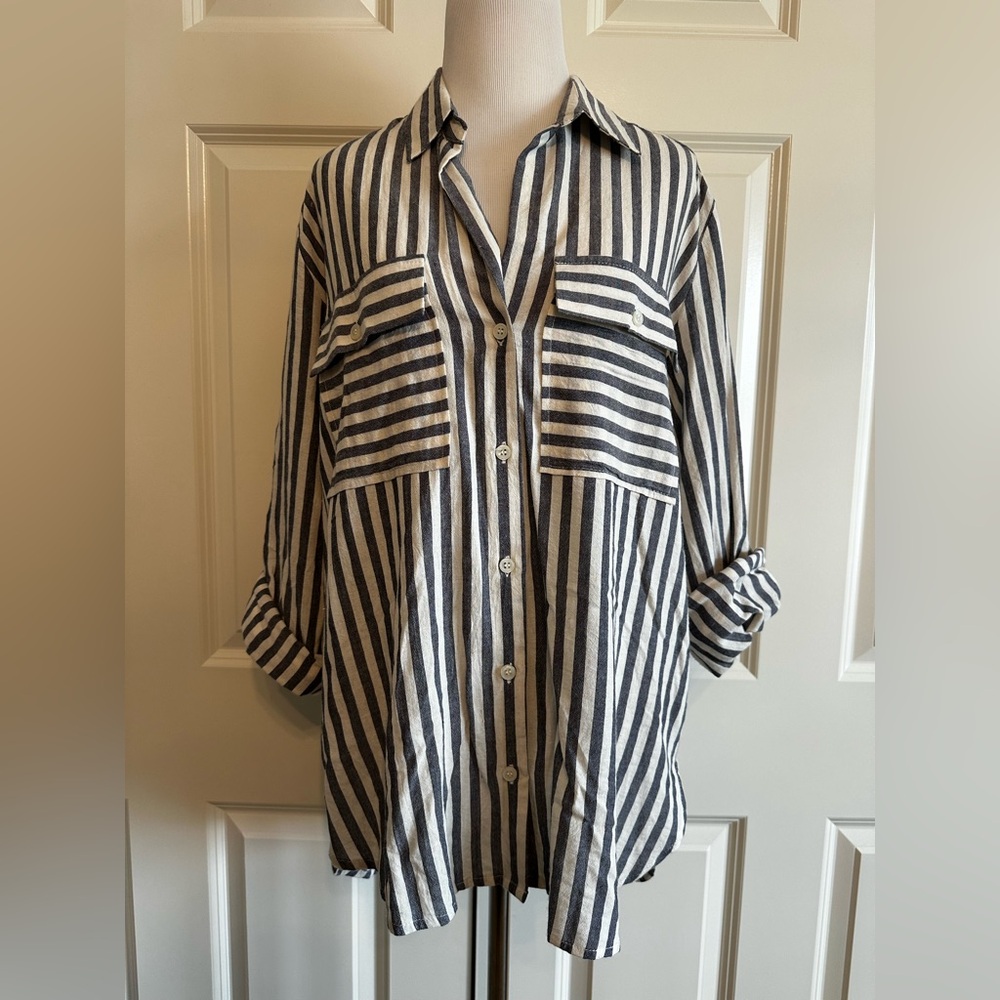 Vici Flawless Navy and White Striped Flowy Blouse